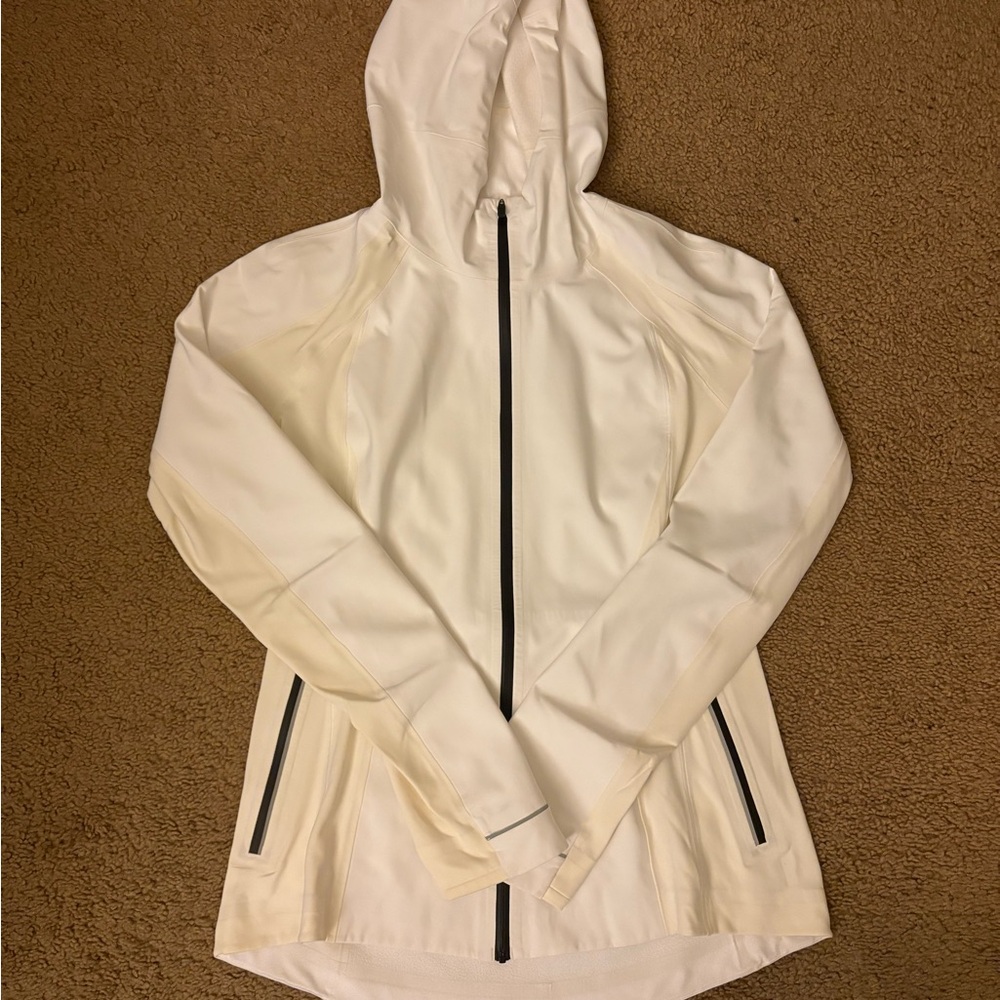 LULULEMON White Hooded Jacket